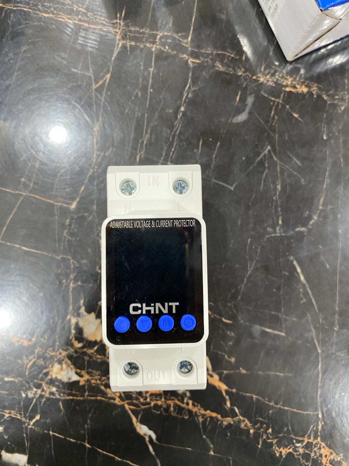 CHINT Adjustable Voltage & Current Protector
